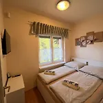 Appartement Izabella Balatonszarszo